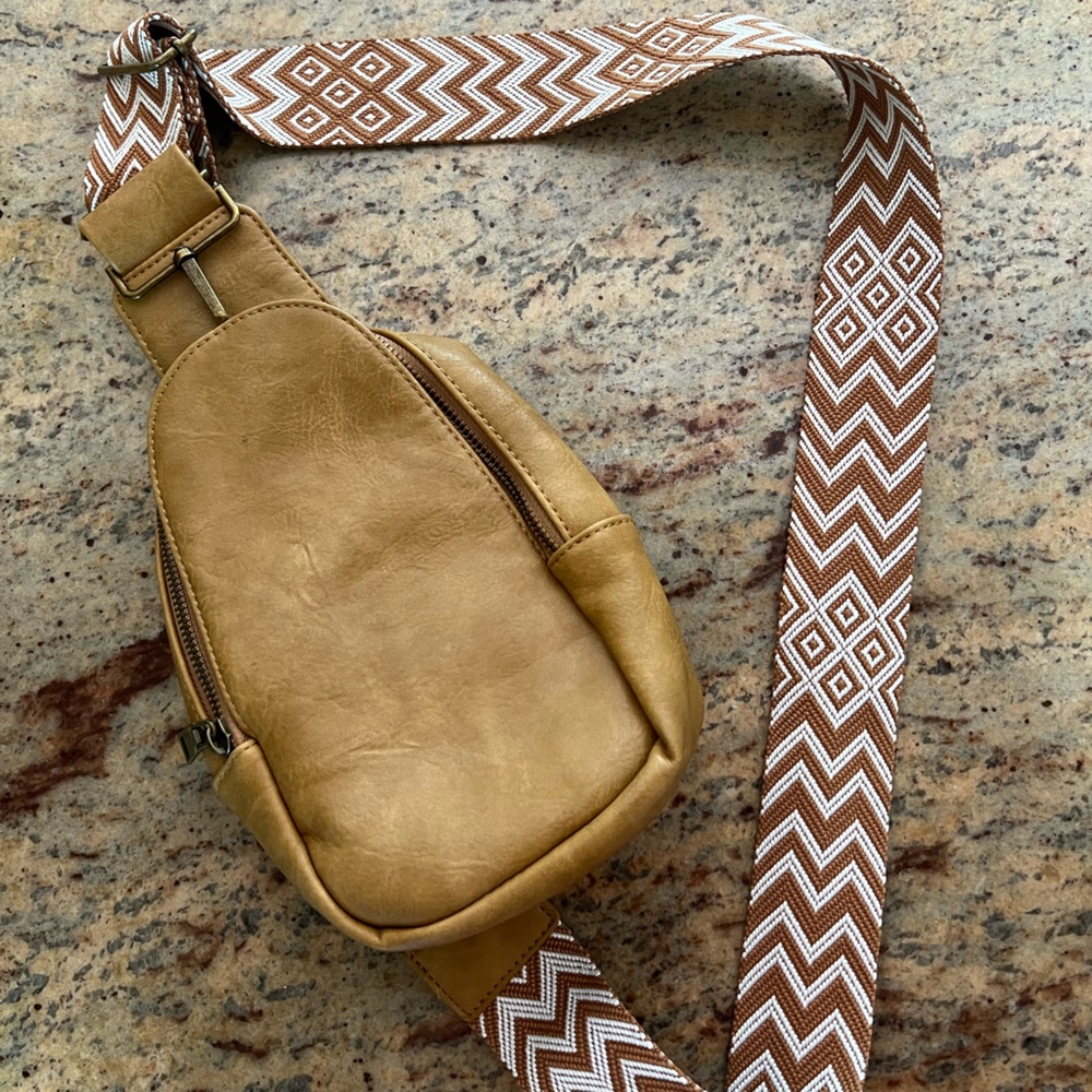 Women’s sling bag